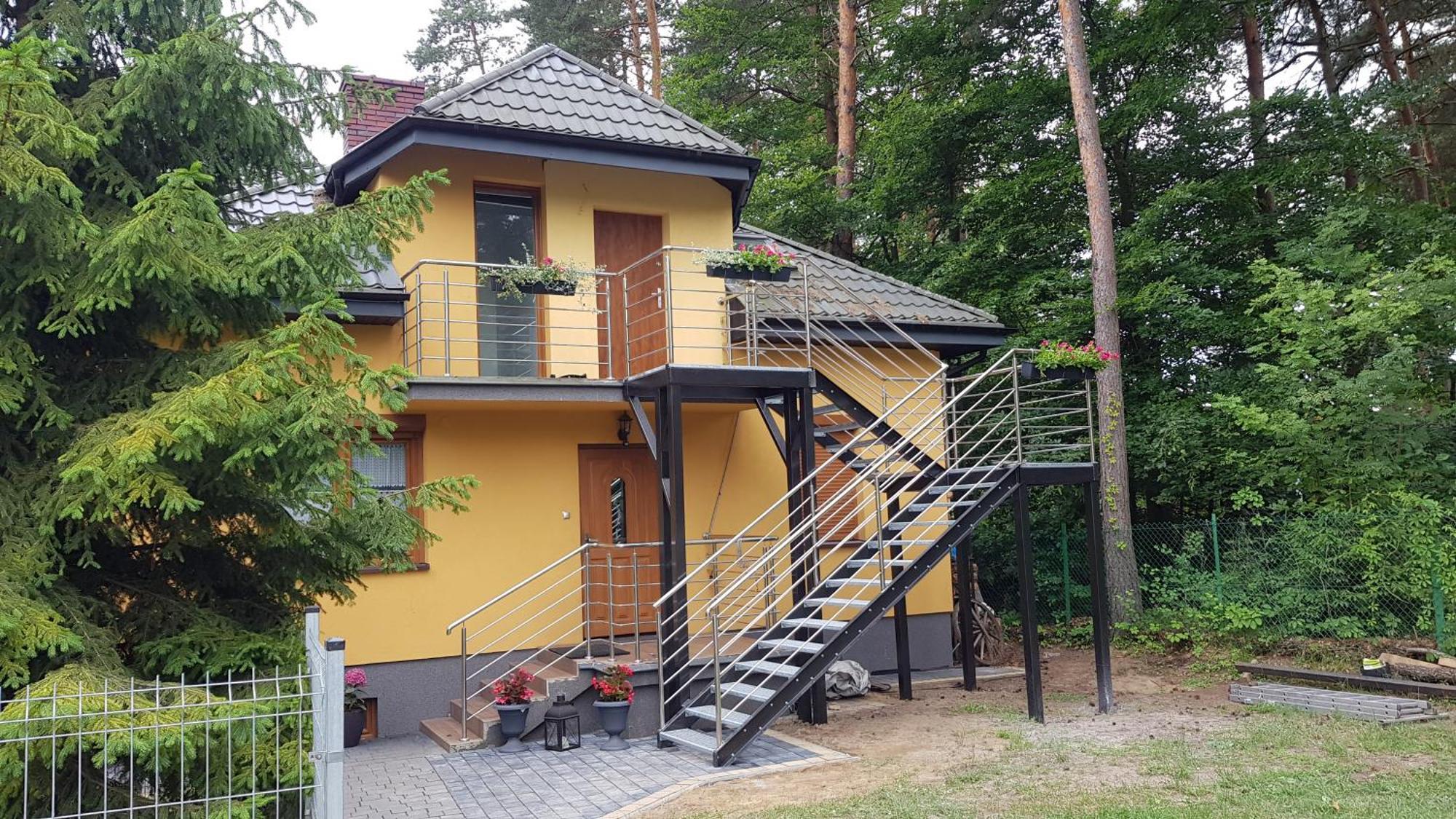 Apartament Sosnowa Apartment Krasnobrod Ngoại thất bức ảnh