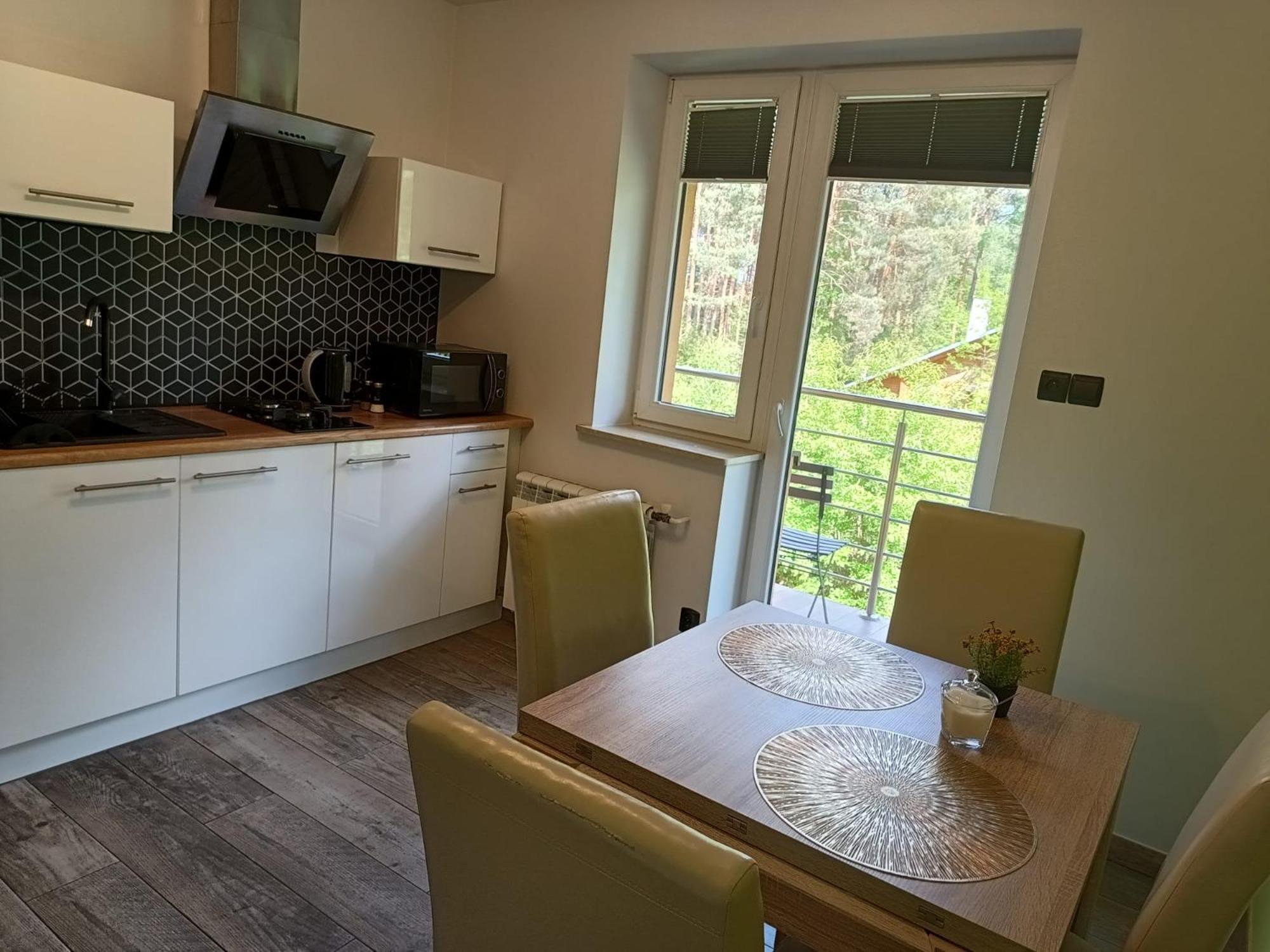 Apartament Sosnowa Apartment Krasnobrod Ngoại thất bức ảnh